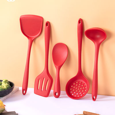 La CEE de LFGB silicone de 7 morceaux faisant cuire l'ensemble/l'ensemble d'ustensiles cuisine de silicone