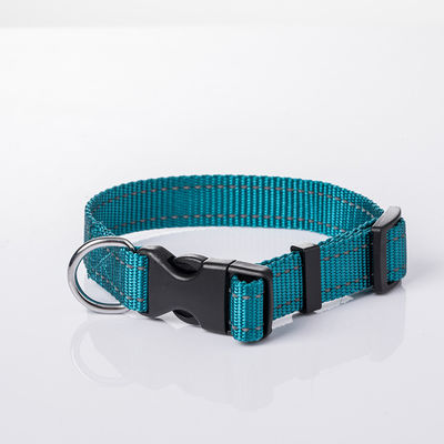 Collier en nylon d'animal familier d'OEM de classique fait sur commande écologique d'ODM avec la boucle en plastique