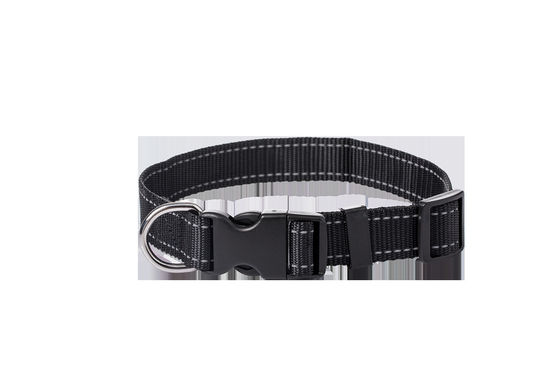 Collier en nylon d'animal familier d'OEM de classique fait sur commande écologique d'ODM avec la boucle en plastique