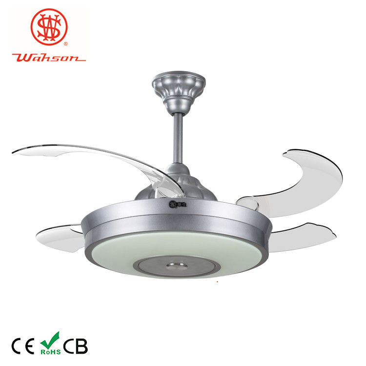 la fan de plafond de fantaisie de 6000K 3600lm allume la fan de plafond pliante argentée avec des lames de sortie de bruit