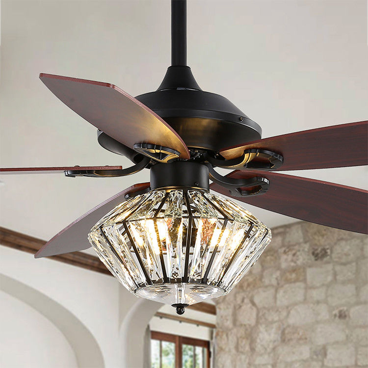 lame Matt Black Ceiling Fan With en métal de 120V 52Inch 5 à télécommande pour le salon d'intérieur