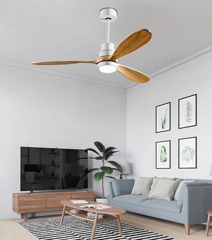 L'hôtel à la maison de décoration a adapté la conception aux besoins du client 3 la lame qu'en bois a mené la fan de plafond légère